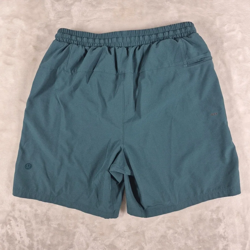 Lululemon Pool Shorts Men's Small Green 7